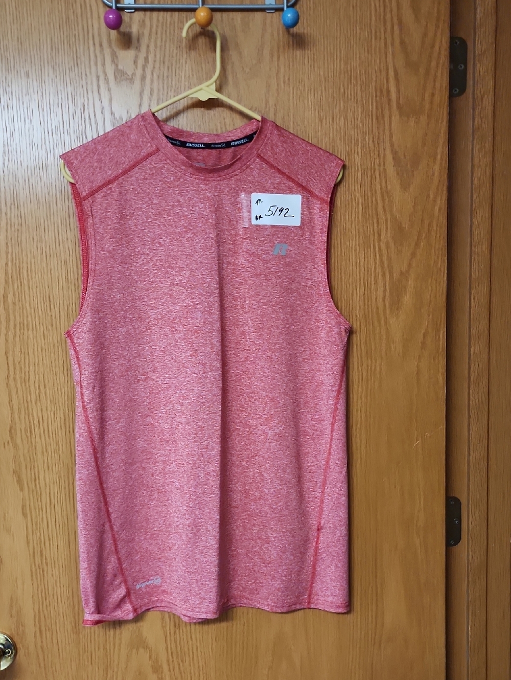 Russell Athletic Men's Sleeveless Heathered Red Performance Tank M number 5192